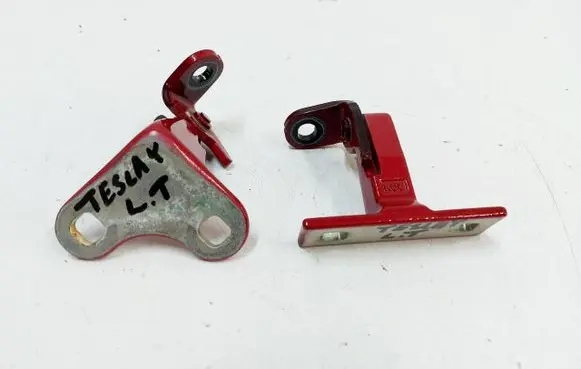 Tesla Model Y Rear door hinge set 1497494-00-C