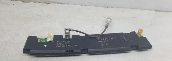 Volkswagen PASSAT B6 Antenna control unit 3C5035532L