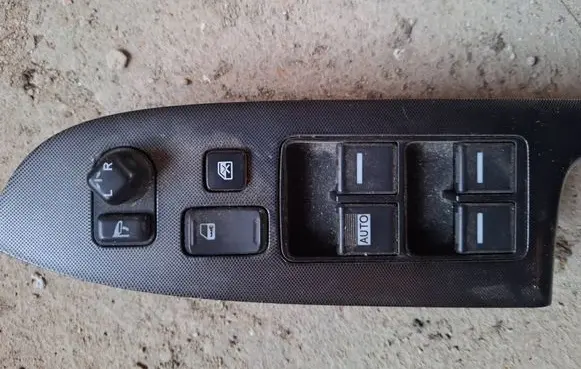 Honda Accord Electric window control switch