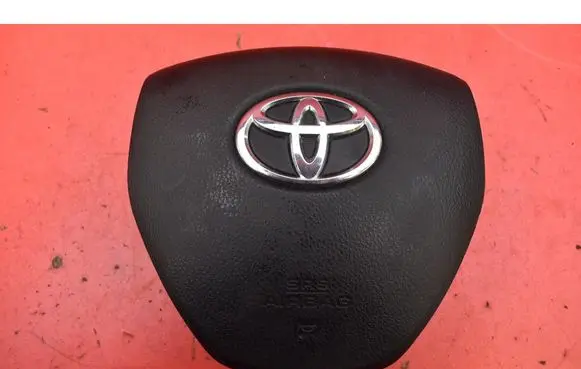 Toyota Auris E180 Steering wheel airbag 4513002450C0