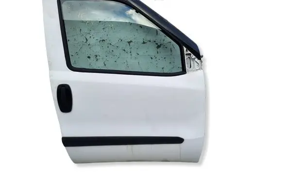 Opel Combo D Front door 