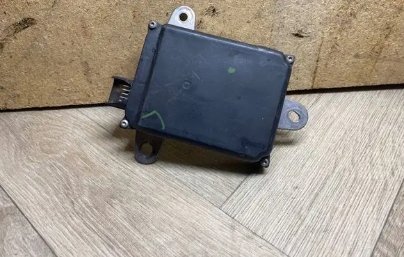 Lexus RX 330 - 350 - 400H Blind spot module 881620E010 2841593707