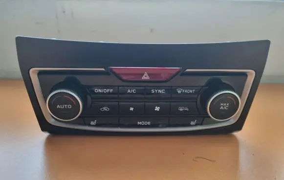 Subaru Forester SK Climate control unit 72311SJ830