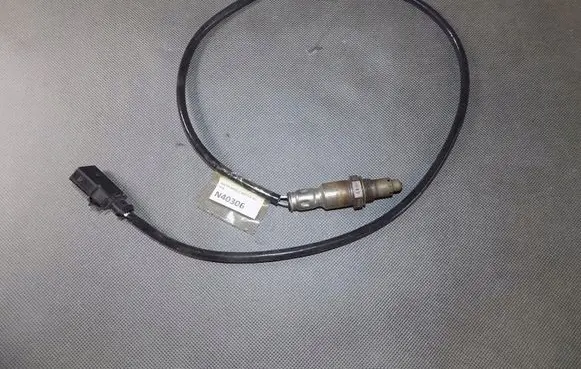 Volkswagen Touareg III Lambda probe sensor 4M0906265C