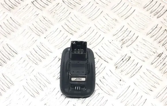 Volvo S80 Electric window control switch 8685288 03W244 8650072