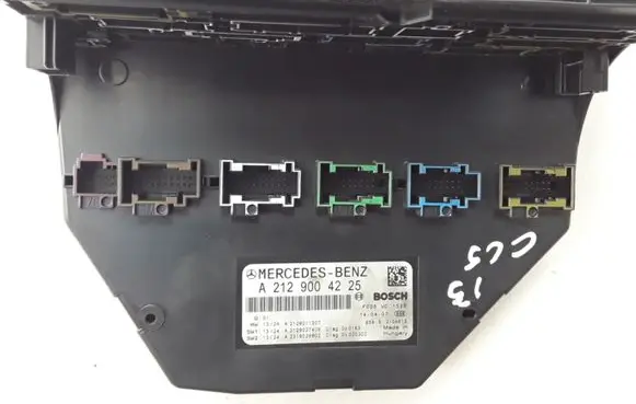 Mercedes-Benz CLS C218 X218 Fuse module A2129004225