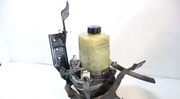 Ford C-MAX I Power steering pump