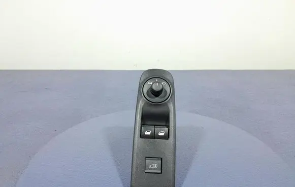 Chevrolet Combo Electric window control switch 98208816ZD
