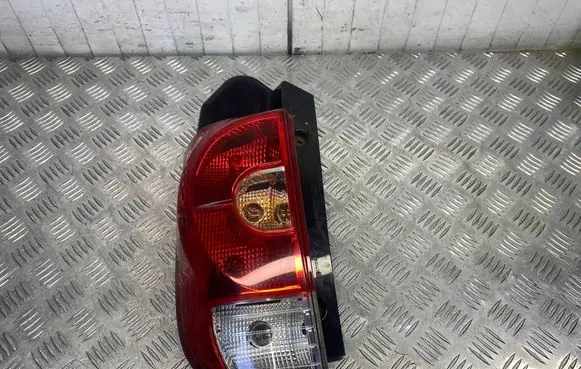 Mitsubishi Colt Rear/tail lights 8330A481