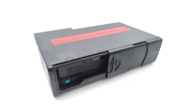 BMW X3 E83 CD/DVD changer 6913390 65126913390