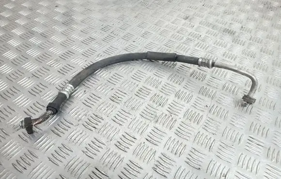 Air conditioning (A/C) pipe/hose
