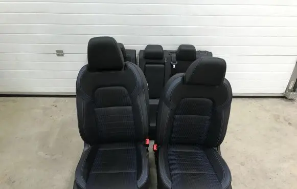 Nissan Qashqai J12 Seat set 