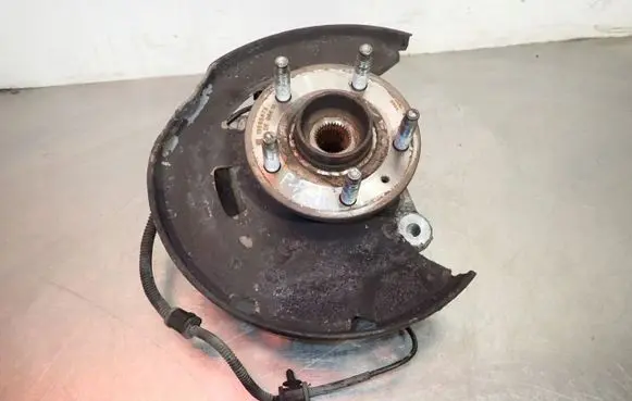 Chevrolet Cruze Front wheel hub spindle knuckle 13583478