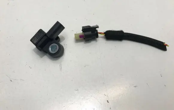 Citroen C5 X Airbag deployment crash/impact sensor 9844784180