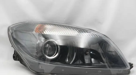 Skoda Fabia Mk2 (5J) Headlight/headlamp