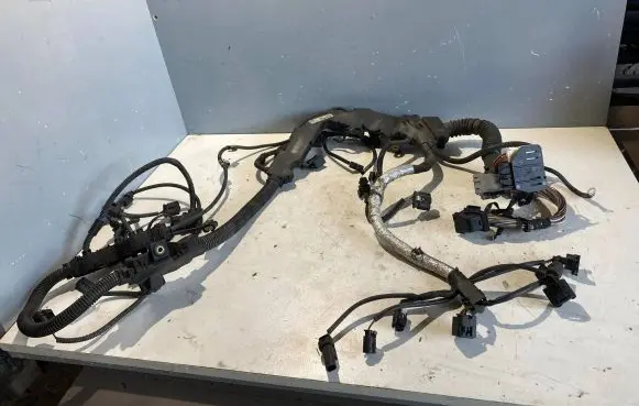 BMW 5 GT F07 Engine installation wiring loom 8506055 7809561 850601404