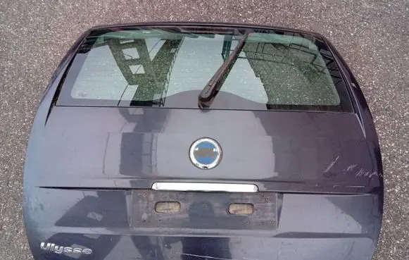 Fiat Ulysse Tailgate/trunk/boot lid Pilkas