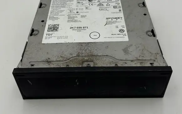 Volkswagen Caddy Navigation unit CD/DVD player 2K7035871