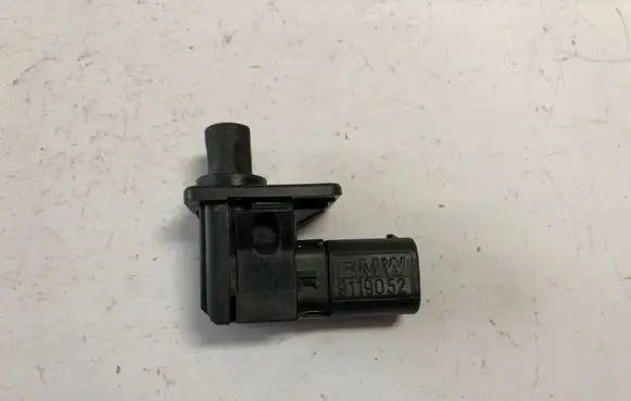 BMW 5 E60 E61 Bonnet alarm switch sensor 9119052