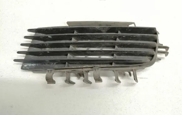 Opel Vectra C Front bumper lower grill 794000005