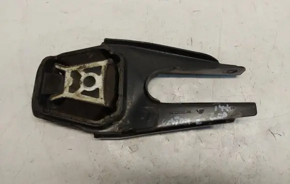 Ford Transit Custom II Engine mount bracket