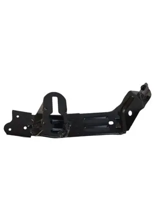 Fender mounting bracket