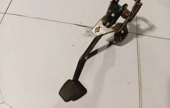 Honda Accord Brake pedal 