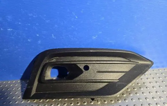 Volvo V60 Front bumper lower grill 31455639