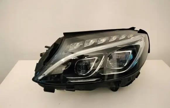 Mercedes-Benz C W205 Headlight/headlamp