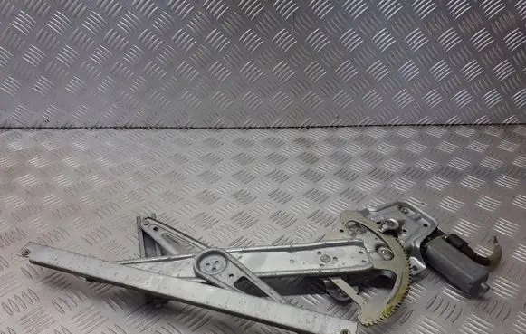 Toyota Yaris Front door window regulator with motor 0130822018