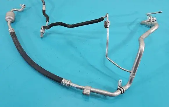 Air conditioning (A/C) pipe/hose