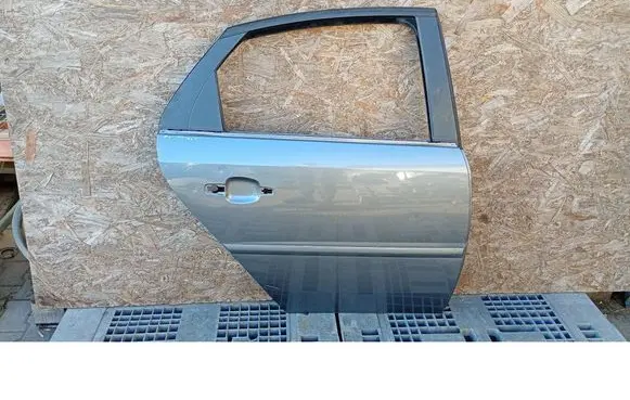 Opel Vectra C Rear door