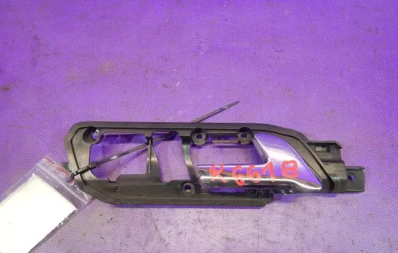 Volkswagen Polo Front door interior handle 6Q0837174B