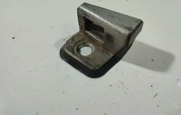 Audi A6 S6 C4 4A Rear door lock loop/hook striker 