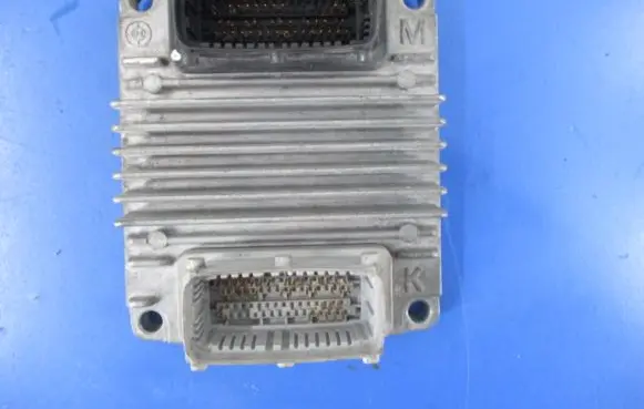 Chevrolet Kalos Engine control unit/module ECU 96417552