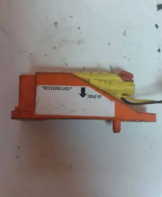 Volkswagen Touran I Airbag deployment crash/impact sensor 60107003