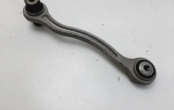Mercedes-Benz E W212 Rear control arm