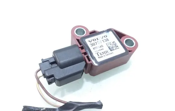 Volvo V50 Airbag deployment crash/impact sensor 30737138