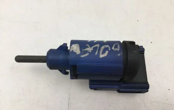 Volkswagen Golf V Brake pedal sensor switch 1J0927189