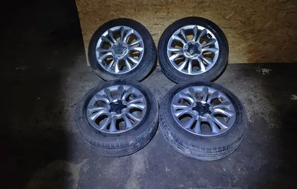 Fiat 500X R17 alloy rim 735624967