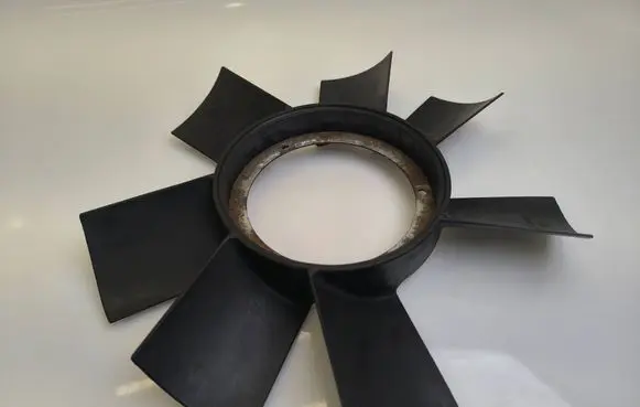 Audi A6 S6 C5 4B Fan impeller 077121301B 6600300370 PA6GF25