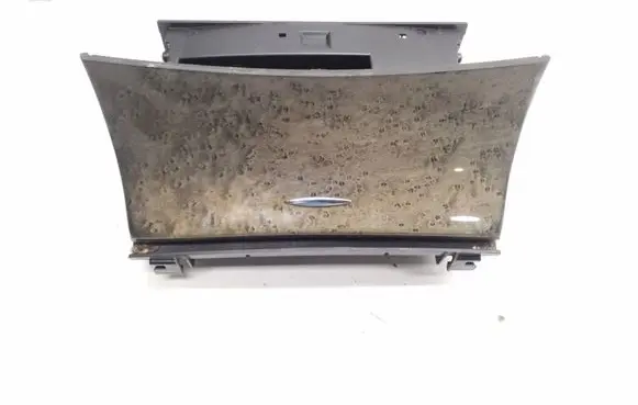 Mercedes-Benz CLS C219 Ashtray (front) A2116802852