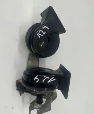BMW 5 E60 E61 Horn signal 0092018 A046313