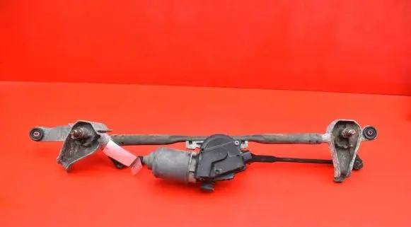 Subaru Forester SH Front wiper linkage and motor 86511SC011