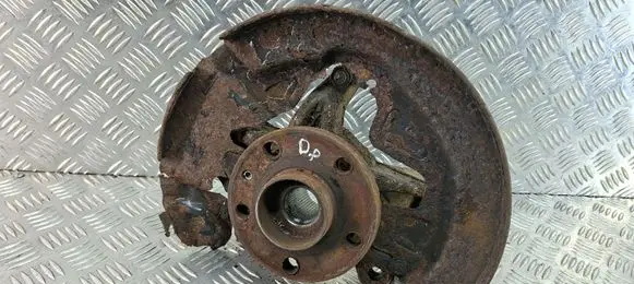 Volvo V60 Front wheel hub spindle knuckle