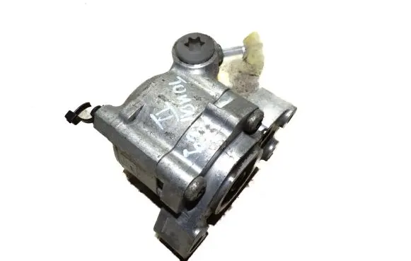 Volkswagen Touareg II Power steering pump 7P6422153F
