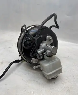 BMW 5 F10 F11 Brake booster 6796726 15B0132T1317