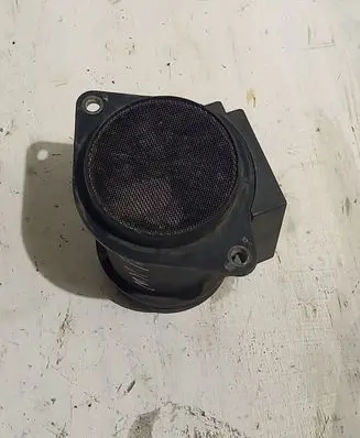 Volkswagen PASSAT B5 Mass air flow meter 074906461