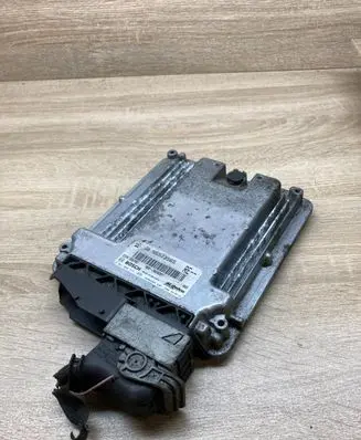 Opel Insignia A Engine control unit/module ECU 55573565 0261S02717