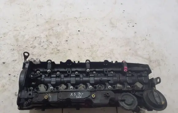 BMW X5 F15 Engine head 7812927